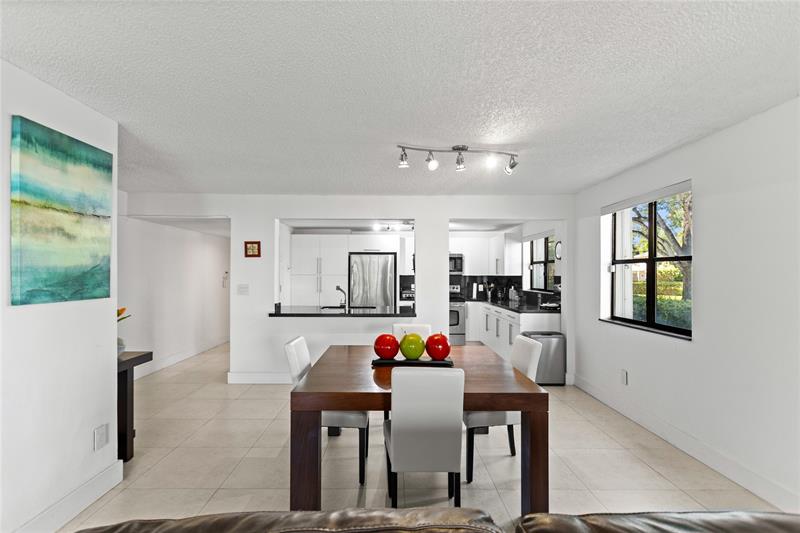 Image 42 of 62 For 16051 Blatt Blvd  101