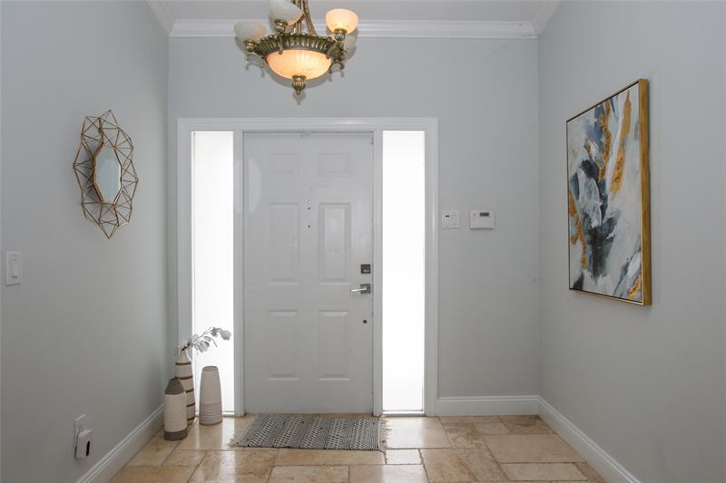 Image 4 of 19 For 21620 Yellowstone Park Dr