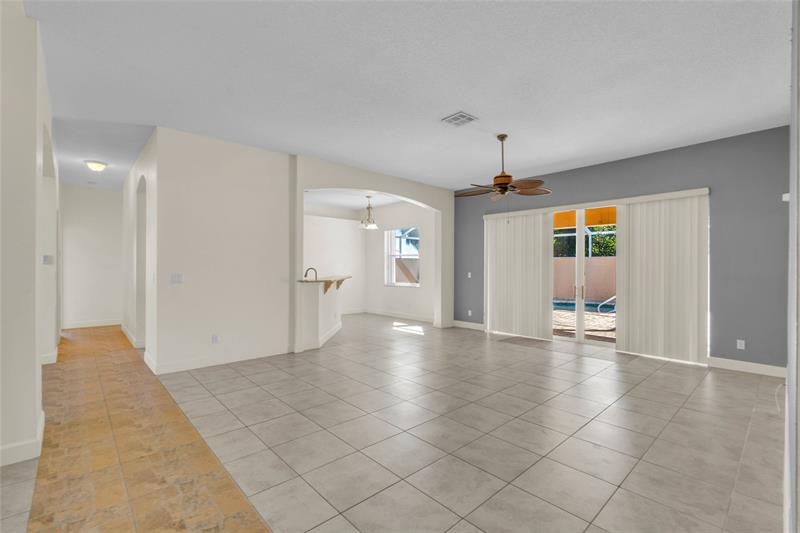 Image 13 of 55 For 1038 Fisherman Ave