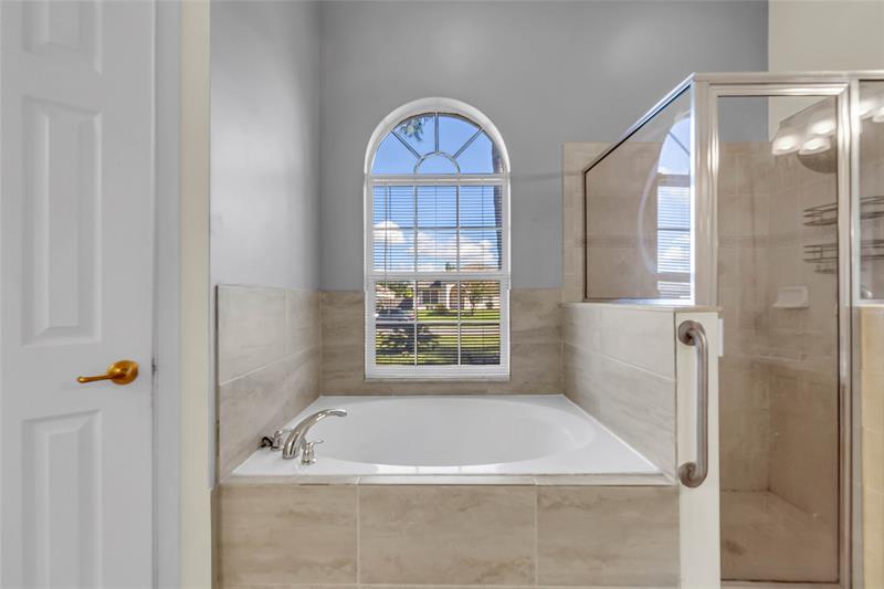 Image 21 of 55 For 1038 Fisherman Ave