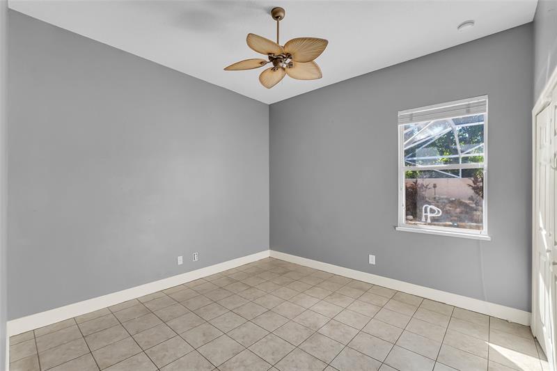 Image 36 of 55 For 1038 Fisherman Ave