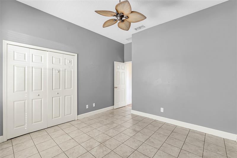 Image 37 of 55 For 1038 Fisherman Ave