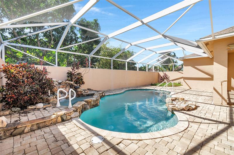 Image 40 of 55 For 1038 Fisherman Ave