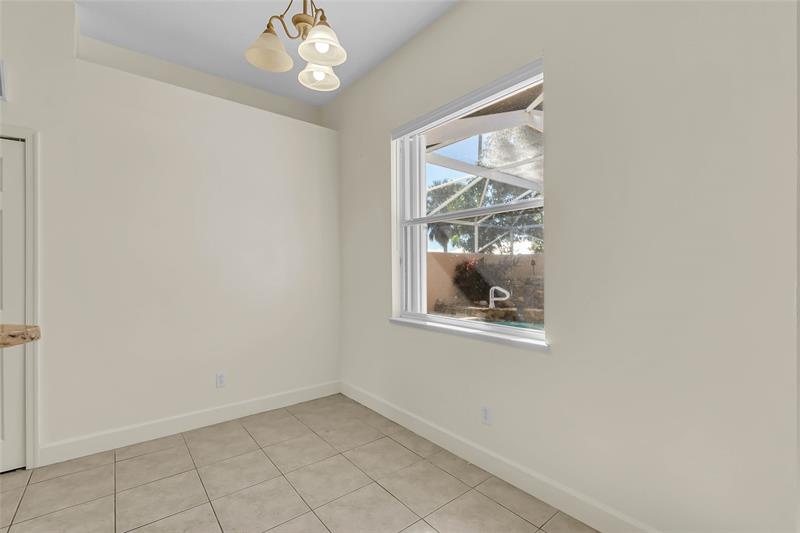 Image 9 of 55 For 1038 Fisherman Ave