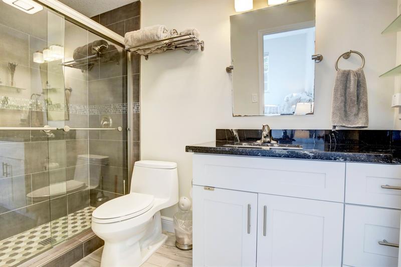 Image 30 of 60 For 1291 Sorrento Dr  1291