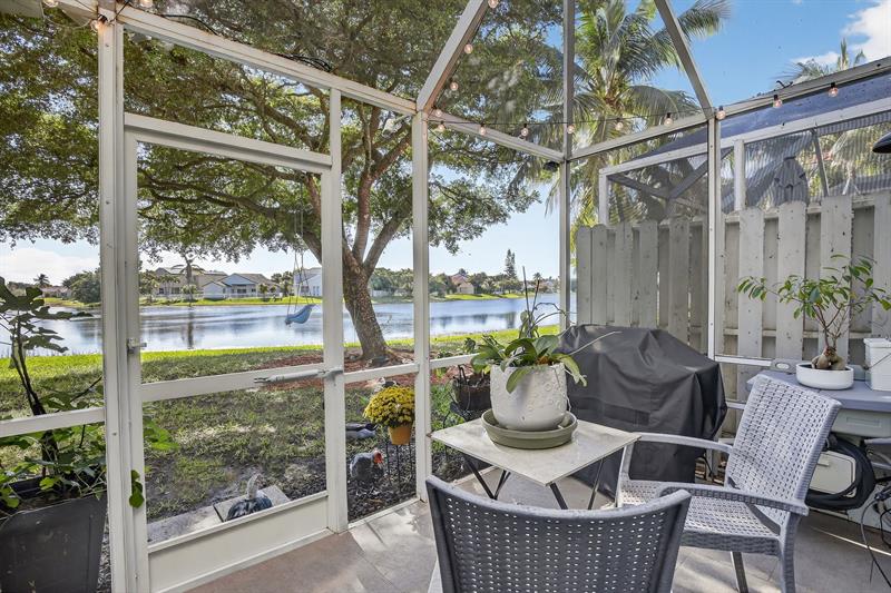 Image 33 of 60 For 1291 Sorrento Dr  1291