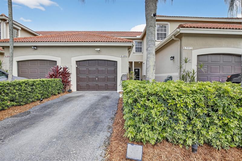 Image 38 of 60 For 1291 Sorrento Dr  1291