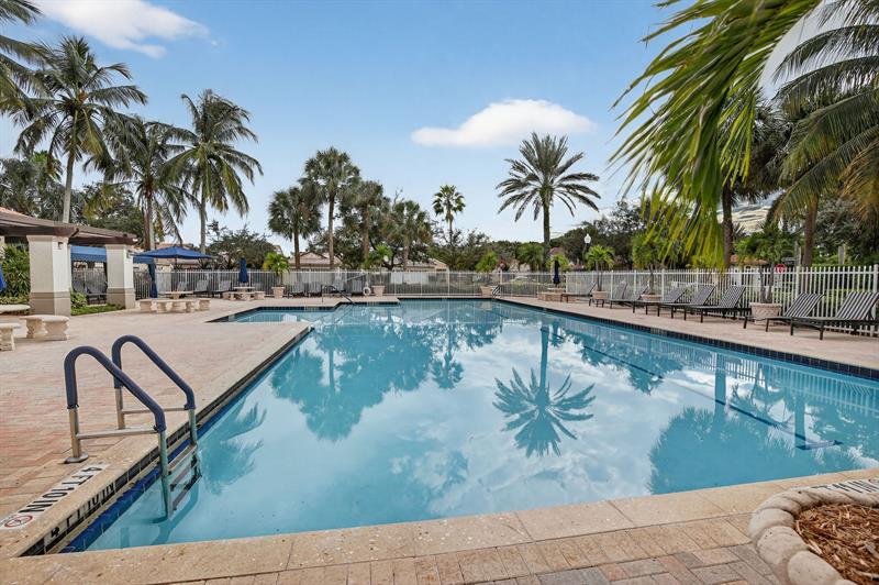 Image 51 of 60 For 1291 Sorrento Dr  1291