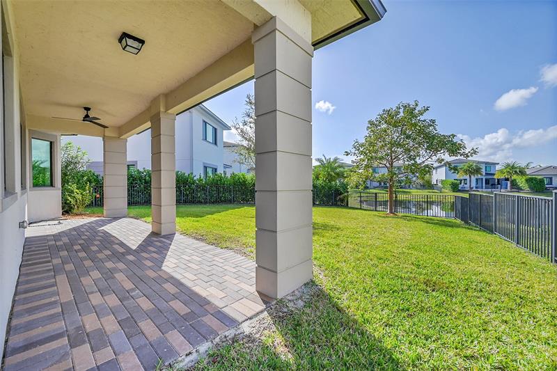 Image 26 of 34 For 10780 Oceano Way