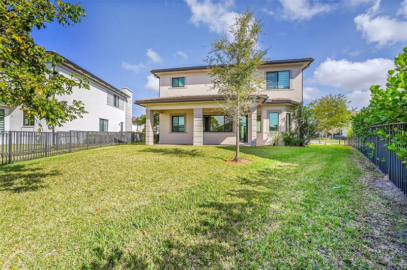 Image 27 of 34 For 10780 Oceano Way