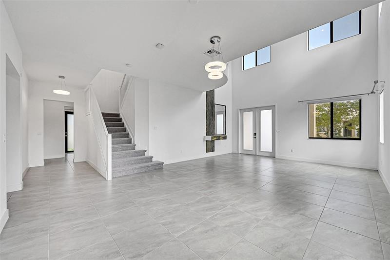 Image 4 of 34 For 10780 Oceano Way