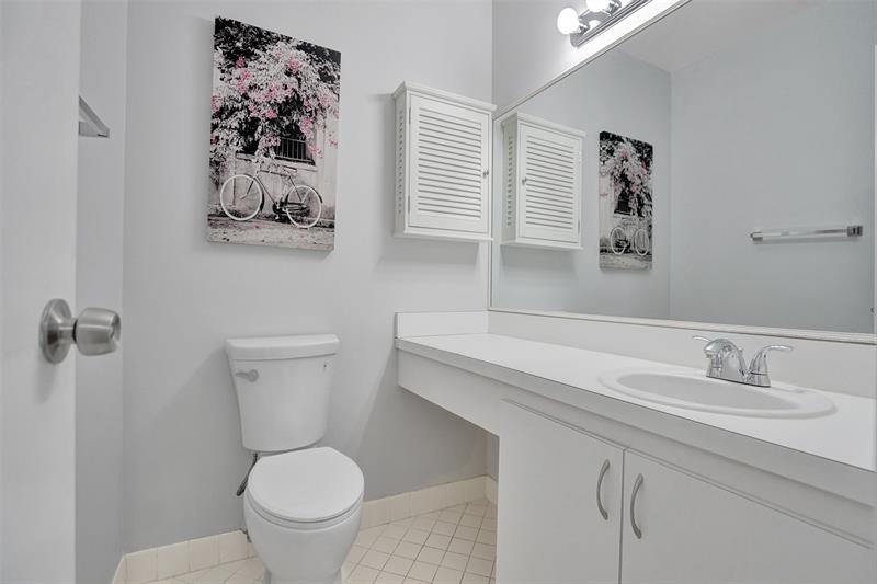 Image 13 of 17 For 7554 Stirling Rd  201