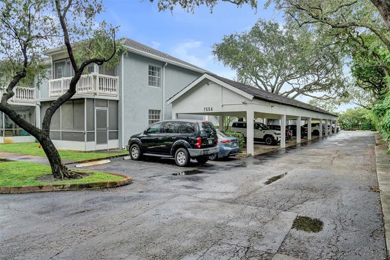 Image 17 of 17 For 7554 Stirling Rd  201