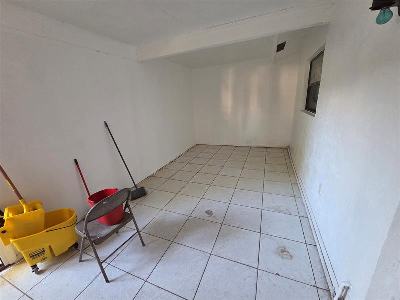 Image 24 of 25 For 5204 15th Ct