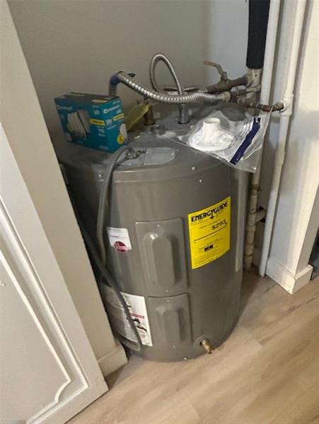 Image 20 of 36 For 3720 Inverrary Dr  1t