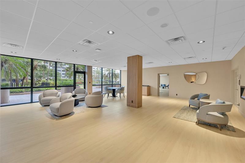 Image 18 of 59 For 4900 Ocean Blvd  802