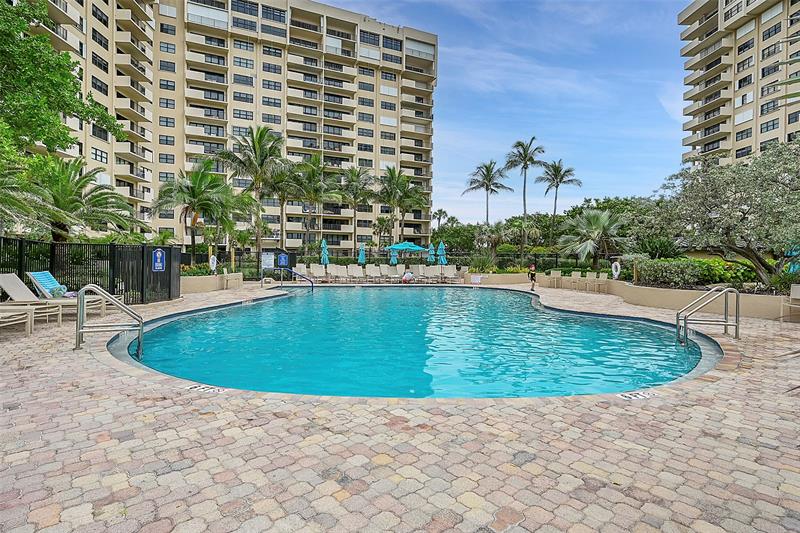 Image 26 of 59 For 4900 Ocean Blvd  802