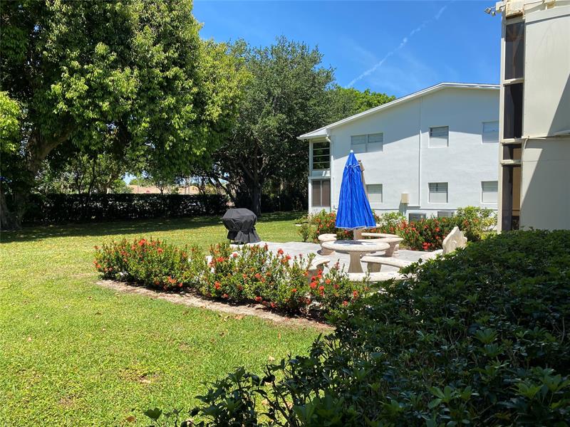 Image 20 of 43 For 209 Ventnor M  209