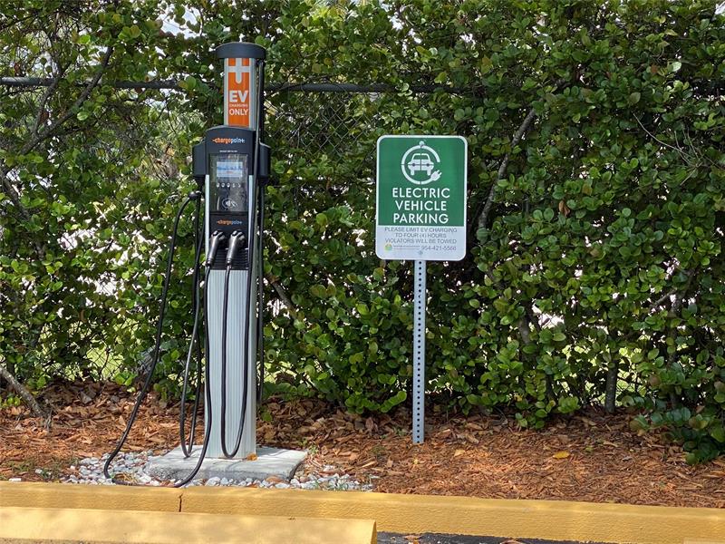 Image 35 of 43 For 209 Ventnor M  209