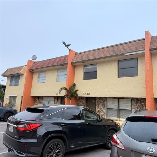 Image 3 of 9 For 6518 41st St