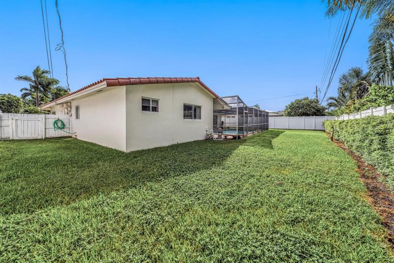 Image 6 of 31 For 4731 29th Ave