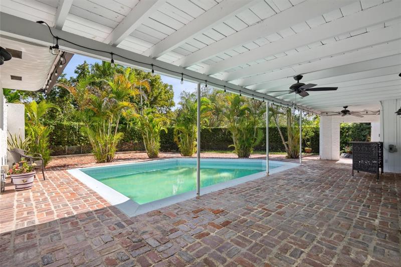Image 18 of 35 For 10115 Biscayne Blvd