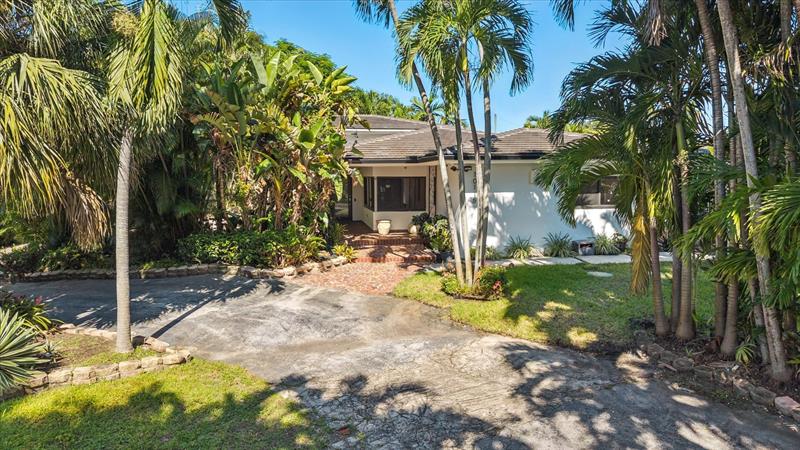 Image 26 of 35 For 10115 Biscayne Blvd