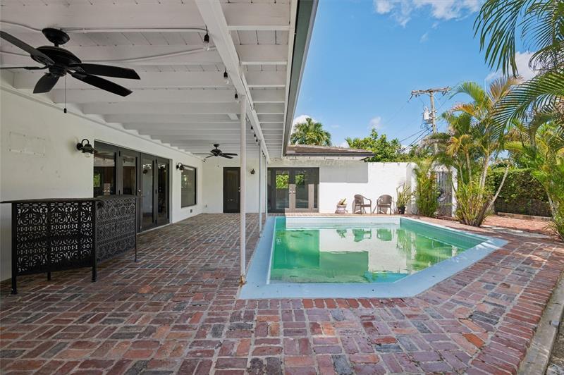 Image 8 of 35 For 10115 Biscayne Blvd