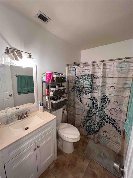 Image 11 of 15 For 6272 Chasewood Dr  E