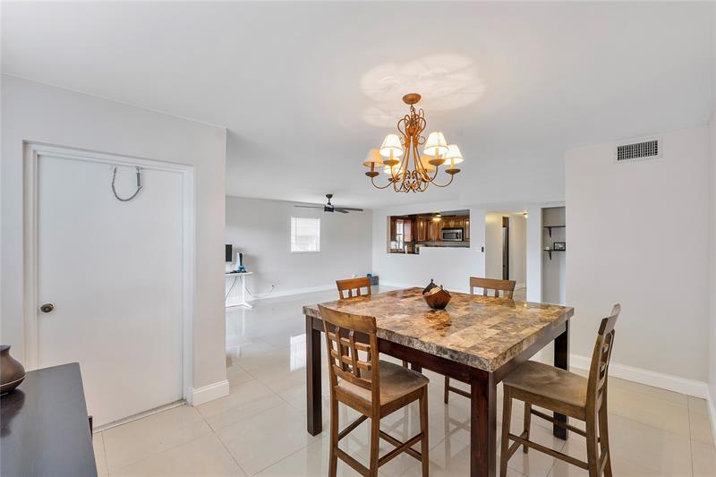 Image 4 of 13 For 4154 90th Ave  201