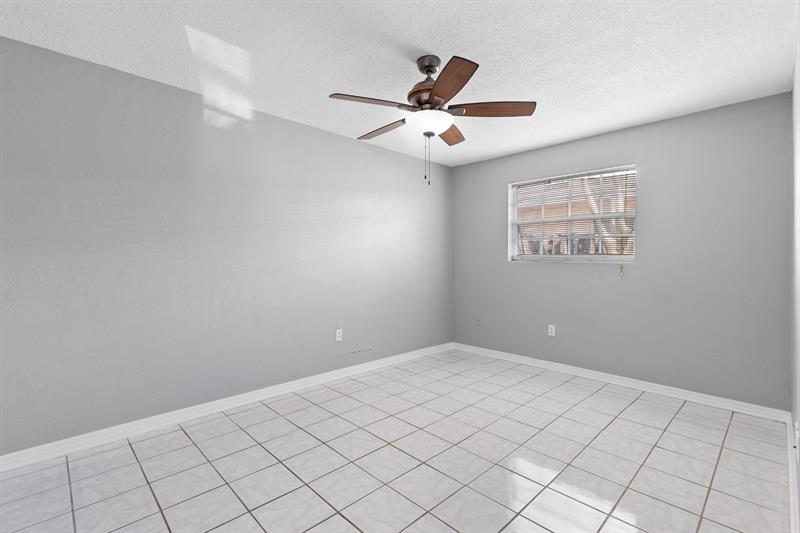 Image 6 of 9 For 821 Tequesta Street  1