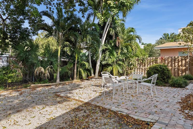 Image 9 of 9 For 821 Tequesta Street  1