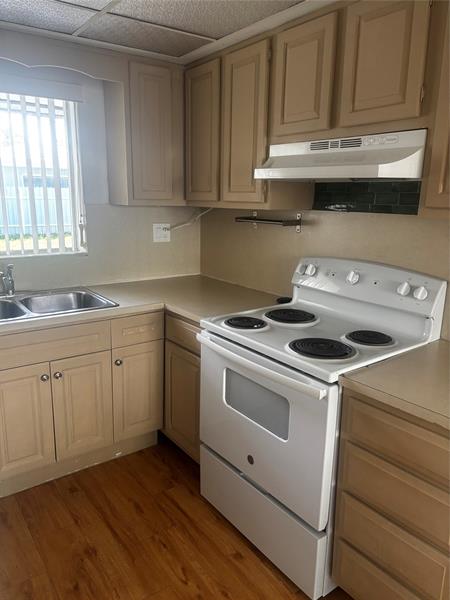 Image 15 of 22 For 1804 13th St