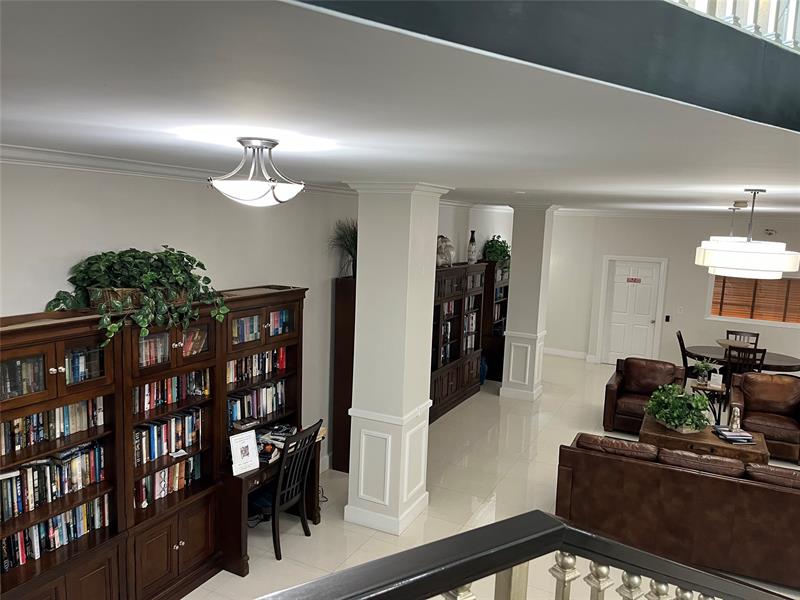 Image 16 of 43 For 333 21st Ave  1522