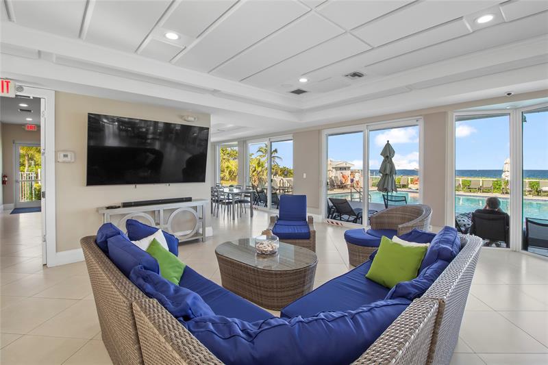 Image 28 of 43 For 333 21st Ave  1522