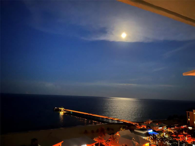 Image 32 of 43 For 333 21st Ave  1522