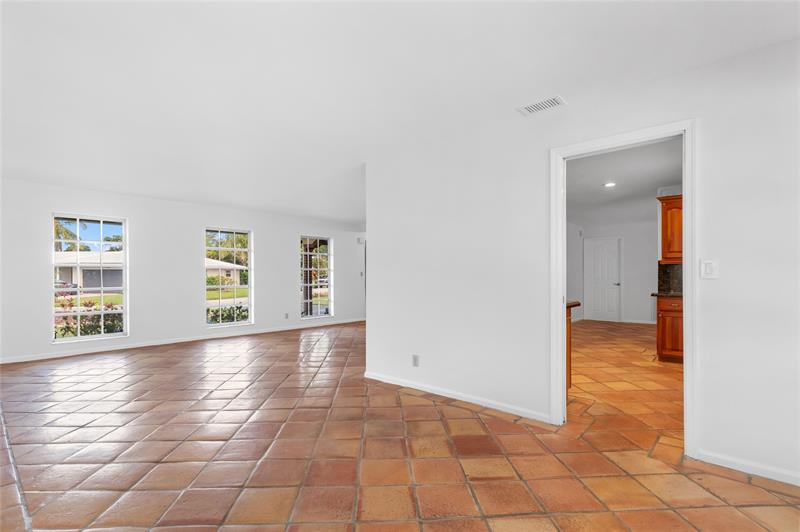 Image 13 of 48 For 11862 25th Ct