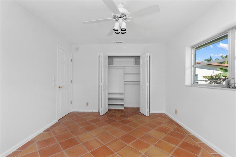 Image 24 of 48 For 11862 25th Ct