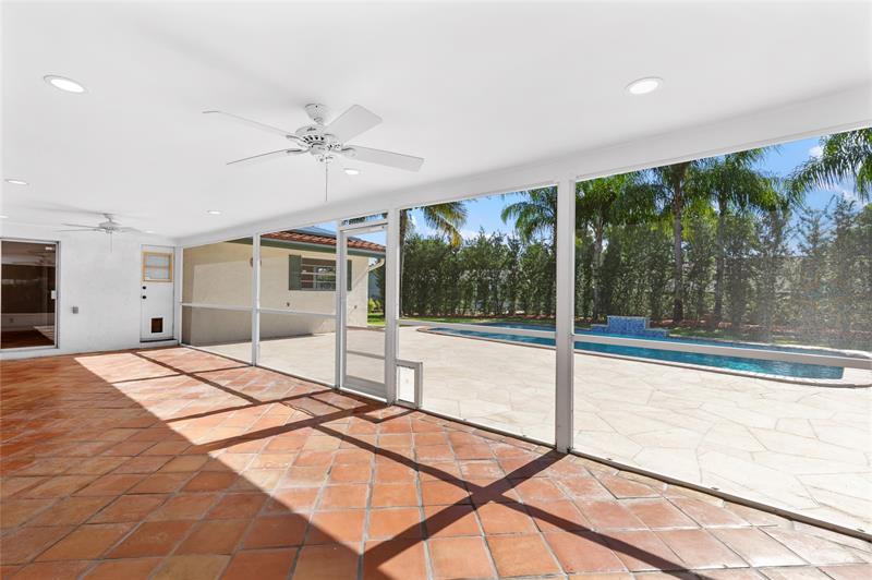 Image 29 of 48 For 11862 25th Ct