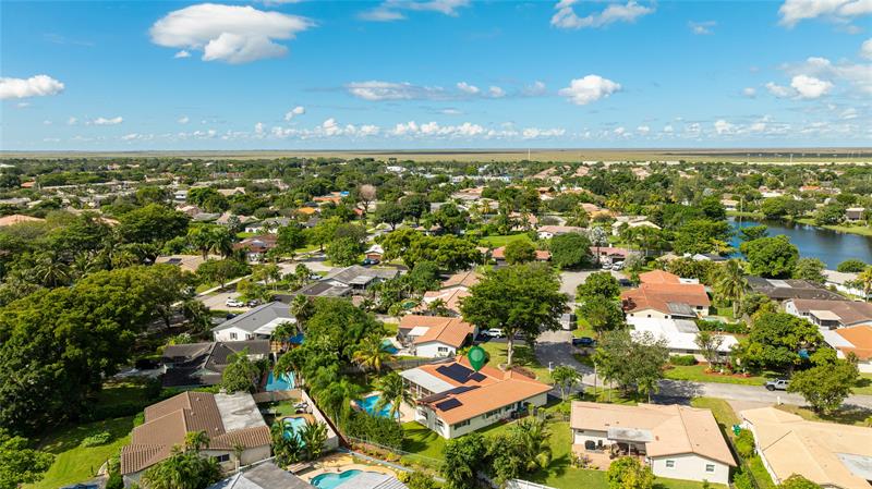 Image 42 of 48 For 11862 25th Ct