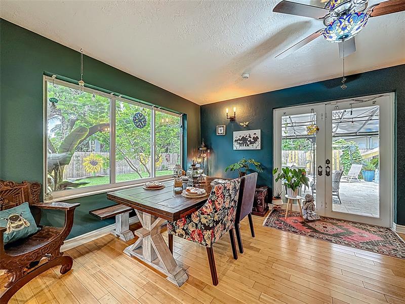 Image 19 of 51 For 3326 19 St  