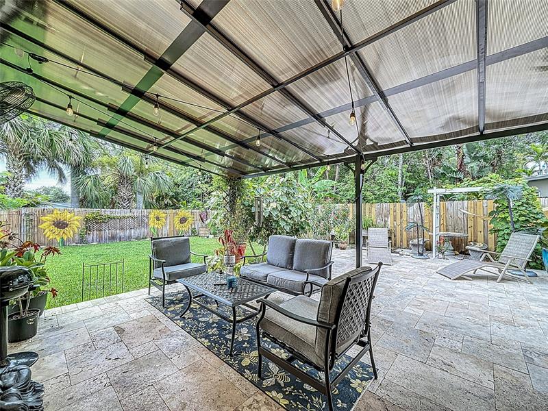 Image 32 of 51 For 3326 19 St  