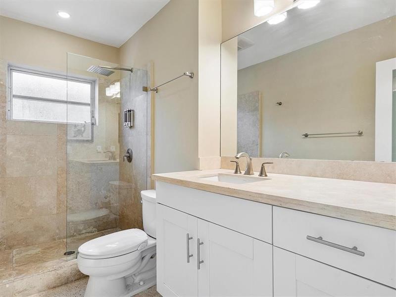 Image 27 of 53 For 5720 19th Ave