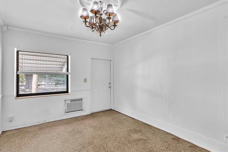 Image 22 of 41 For 560 15th Ave