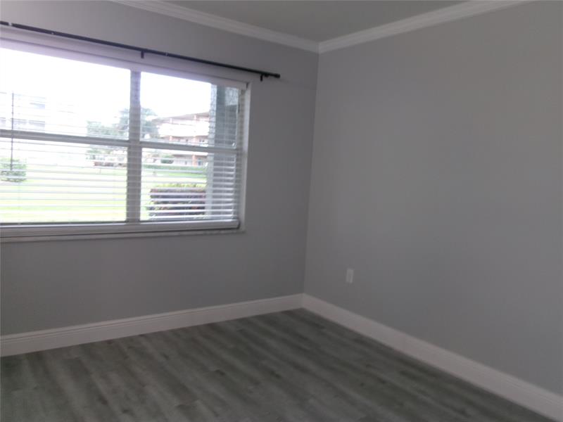 Image 10 of 43 For 9856 Marina Blvd  1314