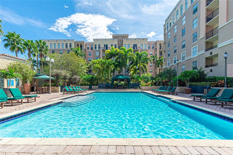 Image 18 of 53 For 520 5th  2406