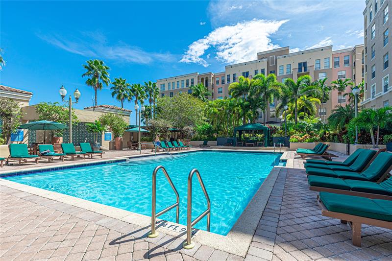 Image 19 of 53 For 520 5th  2406