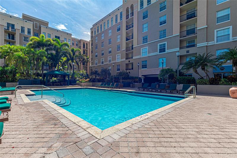 Image 20 of 53 For 520 5th  2406