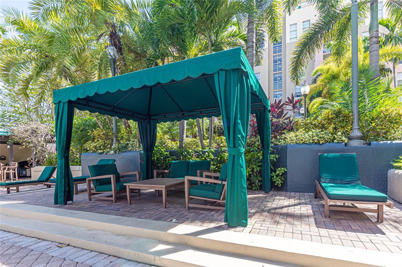 Image 23 of 53 For 520 5th  2406