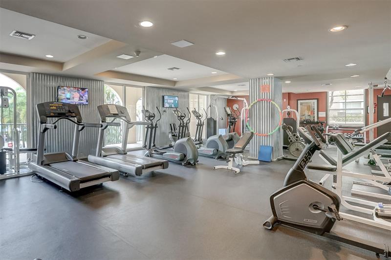 Image 8 of 53 For 520 5th  2406